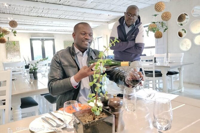 Table Mountain & Constantia Wine Tasting Full Day Tour. - Why this pairing works in Cape Town