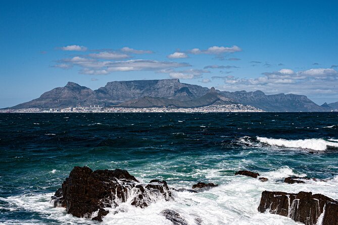 Table Mountain & Mandela Freedom Full Day Tour - A useful break at the V&A Waterfront