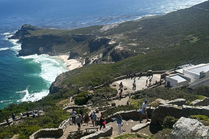 Table Mountain, Penguins and Cape Point Sharing GroupTour - Bo-Kaap starts the day with color and context