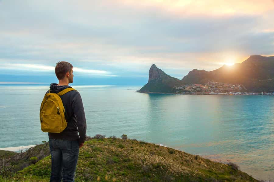 Table Mountain, Penguins & Cape of good hope full day Tour - Table Mountain puts the city below you