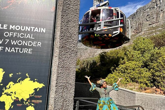 Table Mountain, Penguins & Cape Point Small Group Tour Cape Town - Starting before the city wakes up