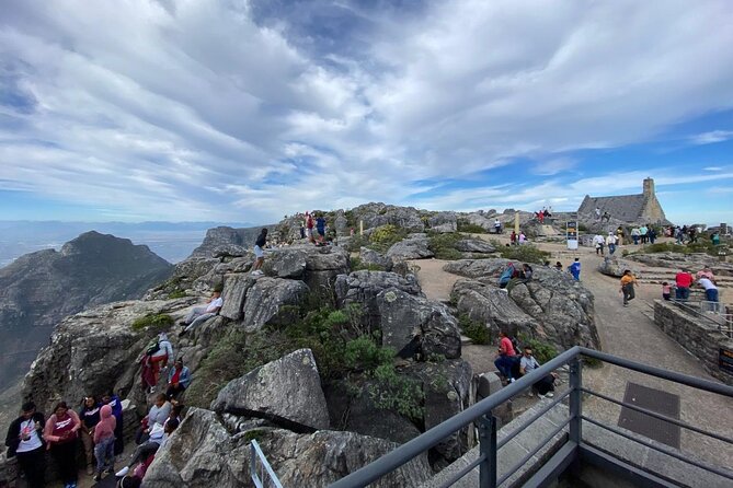 Table Mountain Tour including Pick Up & Drop Off from Cape Town - Private transport keeps the half-day simple
