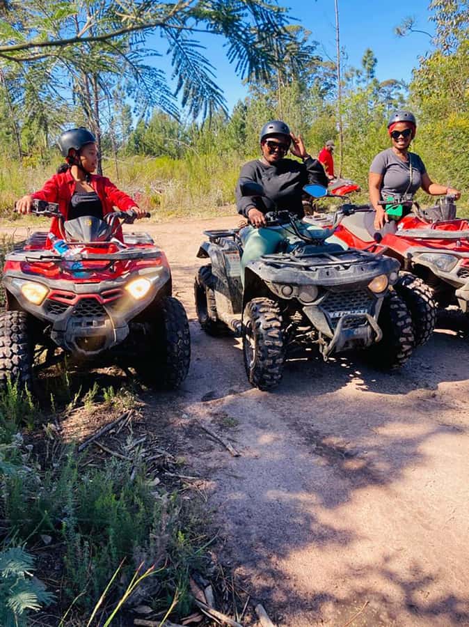 THE CRAGS PLETTENBERG BAY: QUAD BIKE FUN RIDE - Getting ready at The Crags