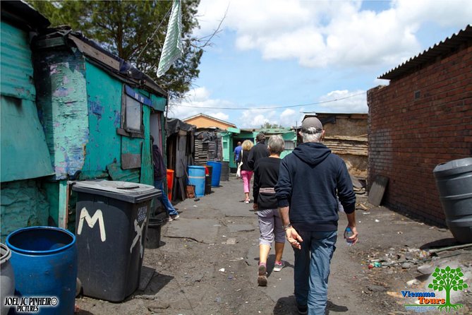 Township Tour - Guga Sthebe shows community work in action