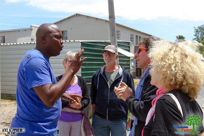 Township Tour - Optional African beer tasting adds a local extra