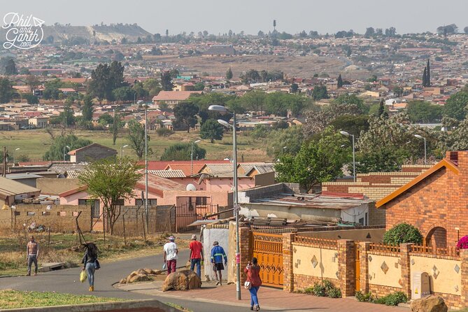 Ultimate Johannesburg Soweto Experience with Apartheid Museum - Transport, group size, and what the price covers