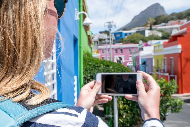 Unique Bo-Kaap Tour with Food Tasting, Western Cape - The garden tea break with local food