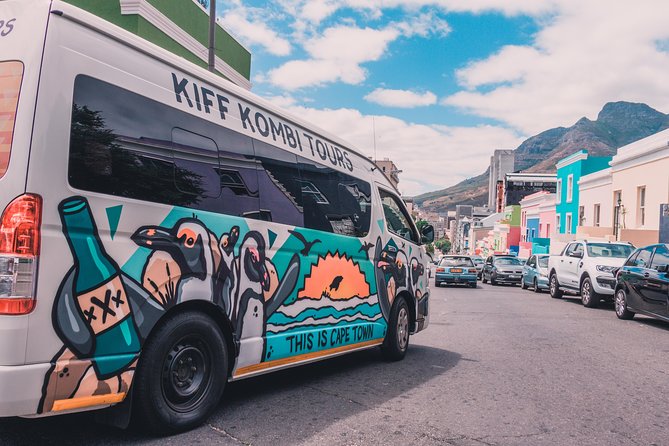 Urban Safari in Cape Town - Woodstock turns walls into a history lesson