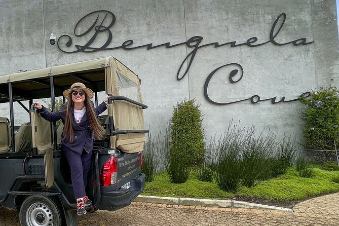 Vineyard Safari and Wine Tasting in Hermanus with Guide - Tasting five wines beside the vines