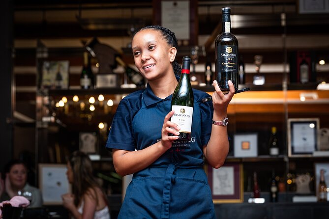 Wine Tour: Paarl, Franschhoek & Stellenbosch incl 3 wineries - Key points at a glance
