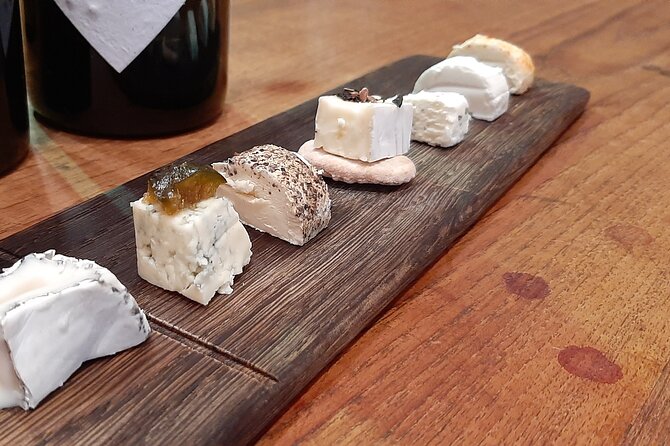 Wine Tour to Stellenbosch & Franschhoek with Tastings & Lunch - The drive into Paarl and Fairview’s cheese pairing